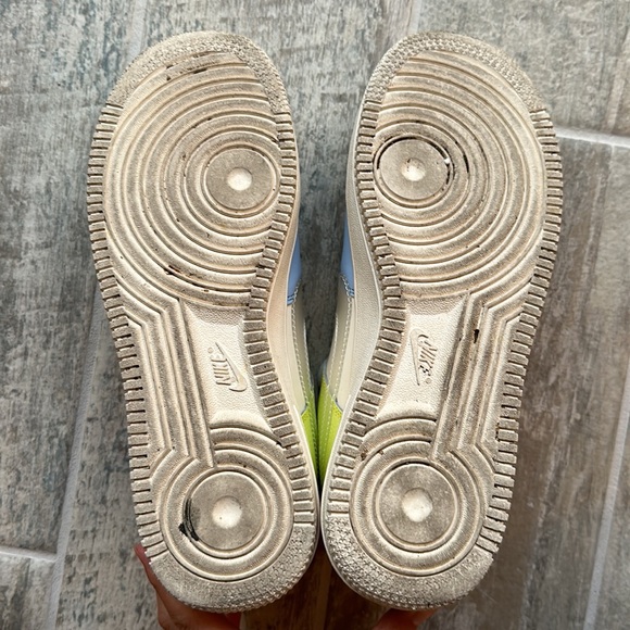 Nike AF1 - Picture 3 of 7